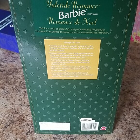 1996 Yuletide Romance Hallmark Mattel Barbie NIB - Picture 6 of 8